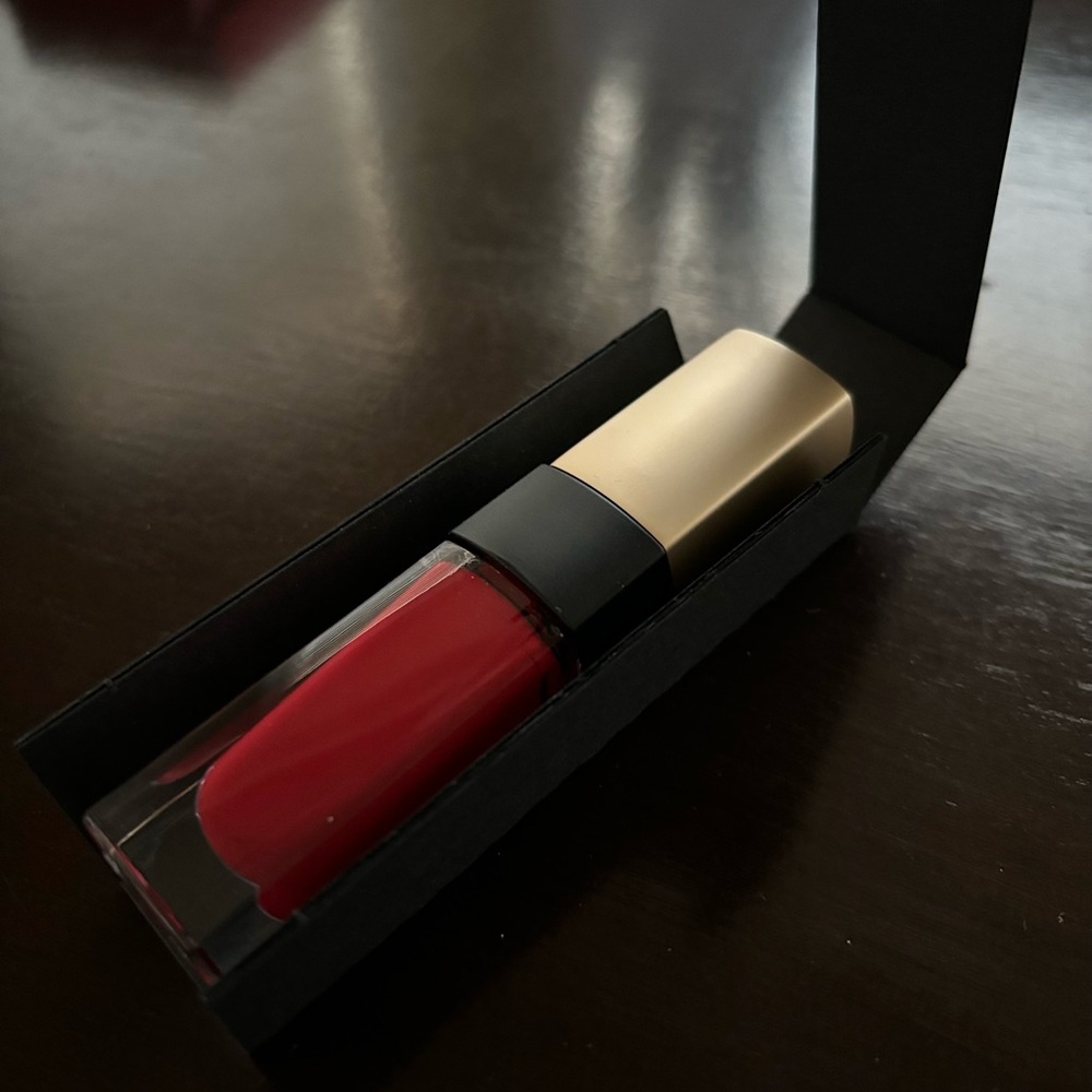 Bobbi Brown, Luxe Liquid Lip Velvet Matte, Starlet Scarlet, brand new